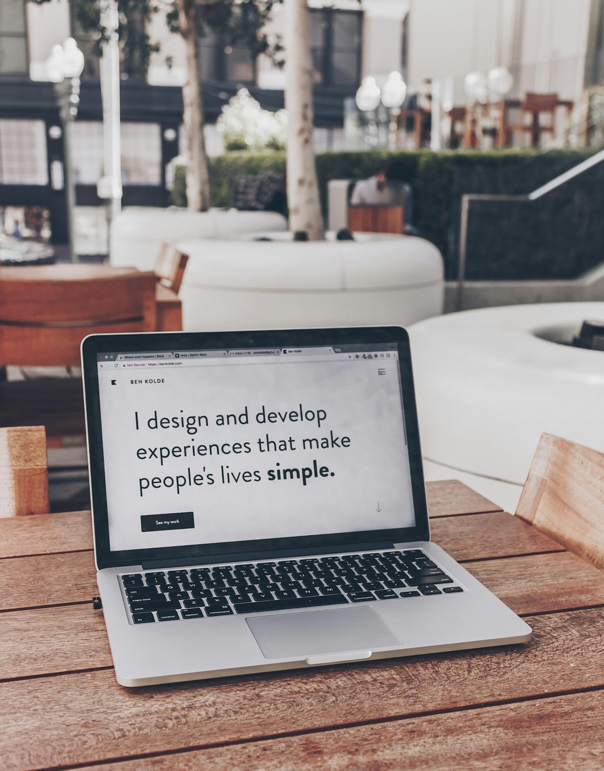 how to build brand identity
